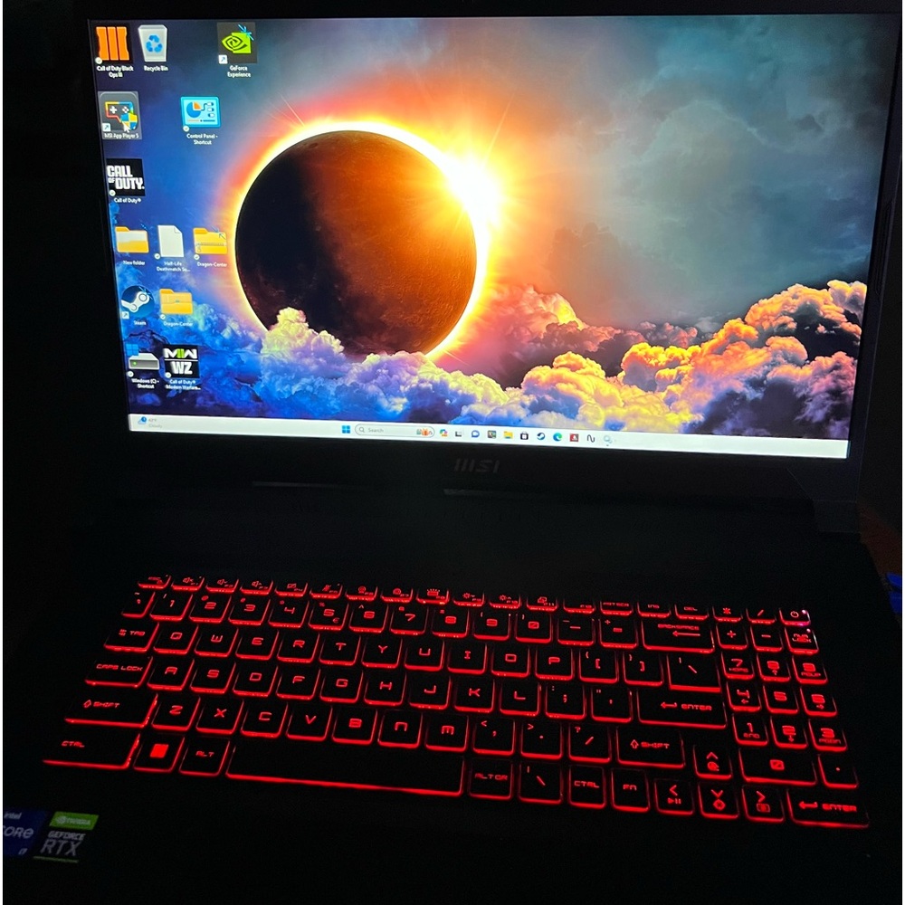 Msi katana 3050ti is I7 16 gb ram 1tb ssd upgraded wireless mouse